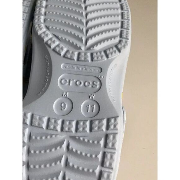 Crocs Baya Seasonal Printed Daisy Floral Clog Women’s Sz 11 Unisex NEW - Picture 8 of 8